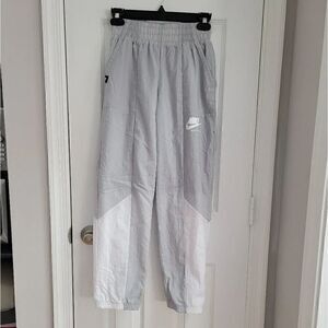 Nike Sport Windbreaker Joggers XS